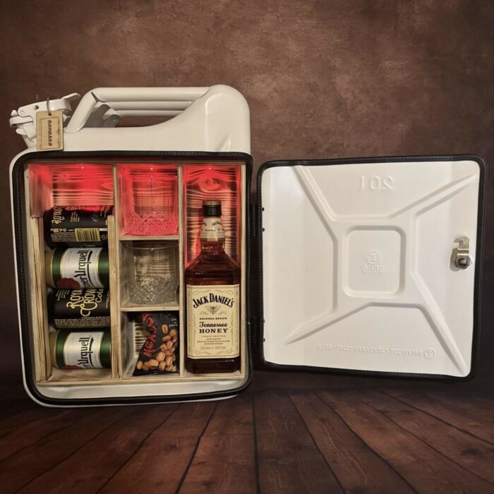 Biely Kanister bar (Tretinkový model) – Obrázok 2