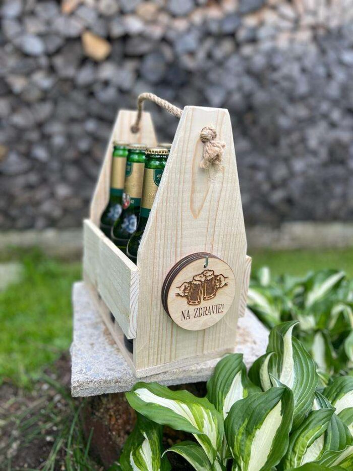 Drevený nosič piva | varianta čisté drevo – Obrázok 5